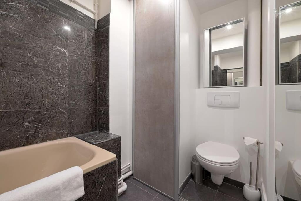 Studio Avec Vue Sur Les Toits Appartement Paris